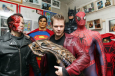 www.movieprops.ch Verkaufsseite von Europa's grösster Privat-Sammlung von Filmrequisiten 