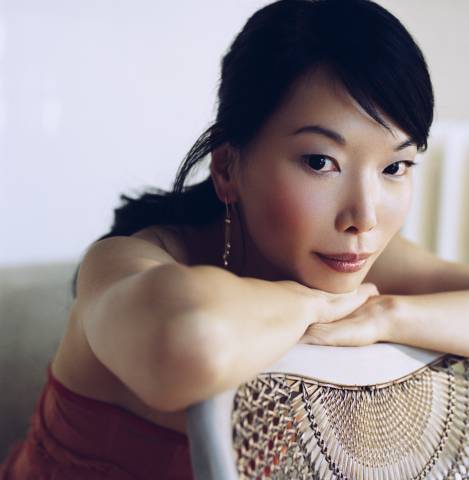 Kim Shin-Young - Kim Shin Young halaga a ARMY por sus modales durante